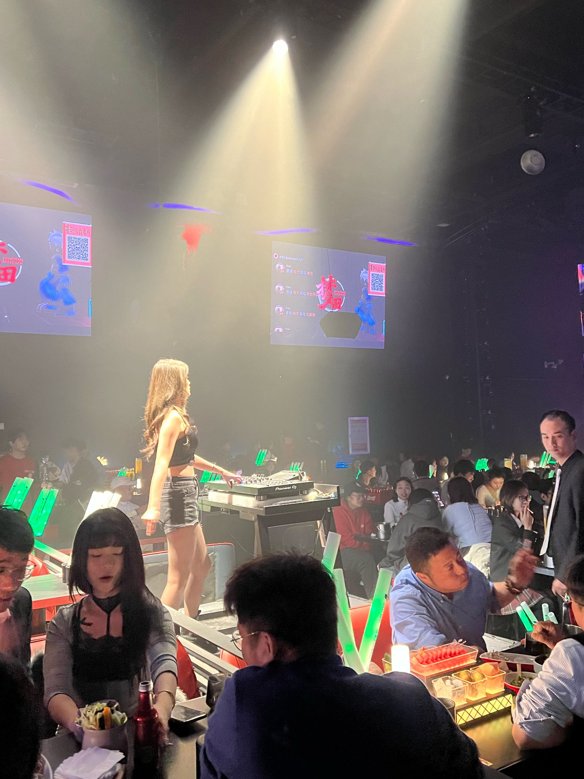 探访常德商务KTV必备攻略-石门县ktv预定